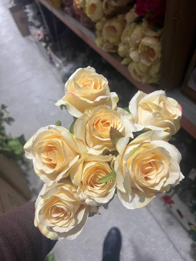 Роза куст розовый Иск из 8шт 50см К596-33